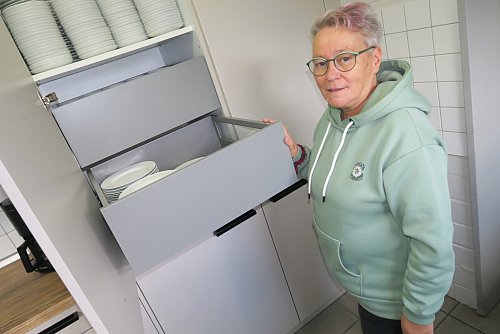 Die leicht ausziehbaren Schubladen sind praktisch. - © Alexander Heim
