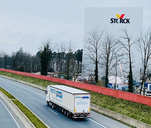 Das neue Hochregallager von Storck direkt an der A33 entstand Ende 2023. Das Haller Unternehmen ist einer der wichtigsten Arbeitgeber der gesamten Region. - © Herbert Gontek