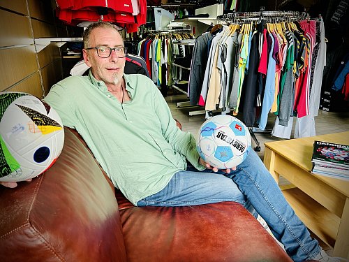 Der Wertheraner Geschäftsmann Frank Strunk verliert infolge einer unerkannten Sepsis fast sein Leben. Mittlerweile hat er sich zurück ins Leben gekämpft - und ins Geschäft. - © Nicole Donath