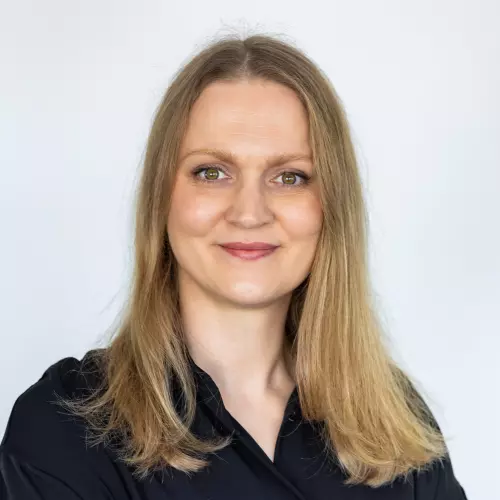 Angela Wiese
