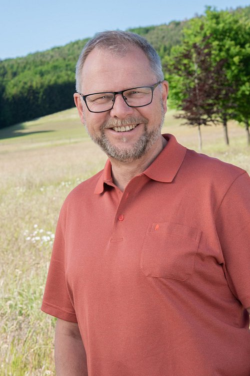 Der Grünen-Fraktionschef Jochen Stoppenbrink. - © Grüne