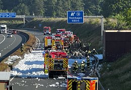 Brennender Lkw auf der A33 bei Steinhagen