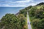 Carlingford Lough und Greenway mit Radfahrern - Paul Lindsay/Tourism Ireland/dpa-tmn Carlingford Lough und Greenway mit Radfahrern - Paul Lindsay/Tourism Ireland/dpa-tmn