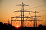 Hochspannungsleitungen - Julian Stratenschulte/dpa Hochspannungsleitungen - Julian Stratenschulte/dpa