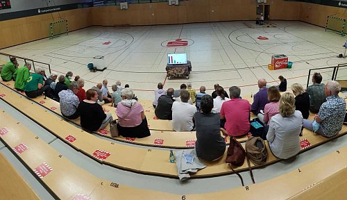 Wahllobby in der Sparkassen-Arena - © Uwe Pollmeier
